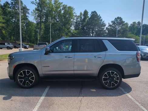 Used 2024 Chevrolet Tahoe RST w/ Luxury Package AWD/4WD image 2