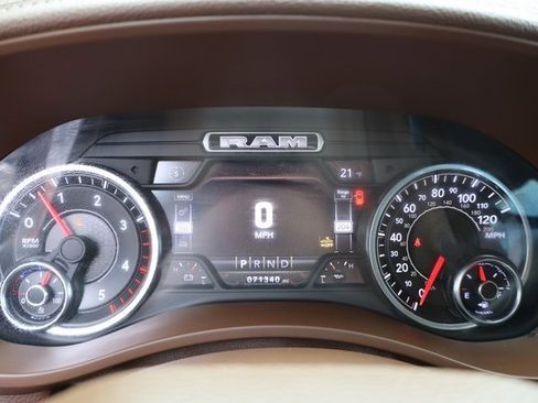 Used 2019 RAM 3500 Laramie image 18