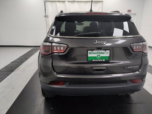 Used 2020 Jeep Compass Limited AWD/4WD image 6