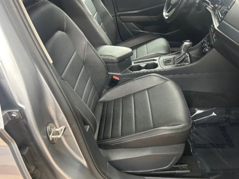 Used 2022 Volkswagen Jetta SE image 14