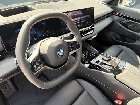 New 2026 BMW 530i image 4