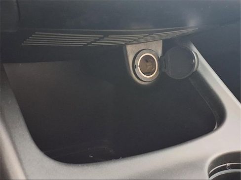 Used 2016 Dodge Journey SXT image 9