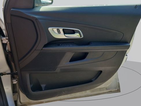 Used 2016 Chevrolet Equinox LT FWD image 39