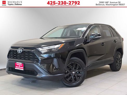 Certified 2023 Toyota RAV4 LE AWD/4WD image 1