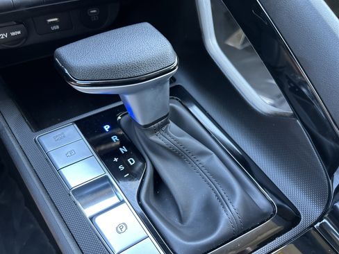 New 2026 Hyundai Elantra Hybrid FWD image 22