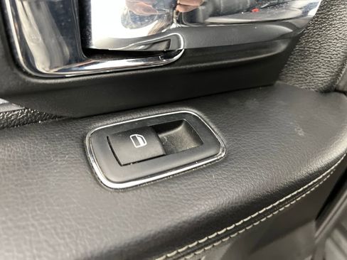 Used 2018 RAM 2500 Laramie image 15