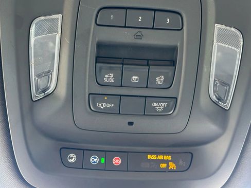 Used 2023 Cadillac CT5 Luxury w/ Sun And Sound Package image 47