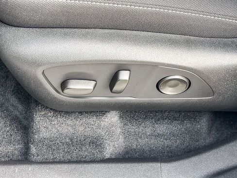 New 2026 Chevrolet Traverse LT w/ Midnight/Sport Edition image 20