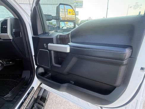 Used 2020 Ford F250 Lariat AWD/4WD image 17