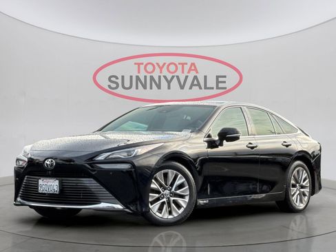 Certified 2023 Toyota Mirai XLE image 2