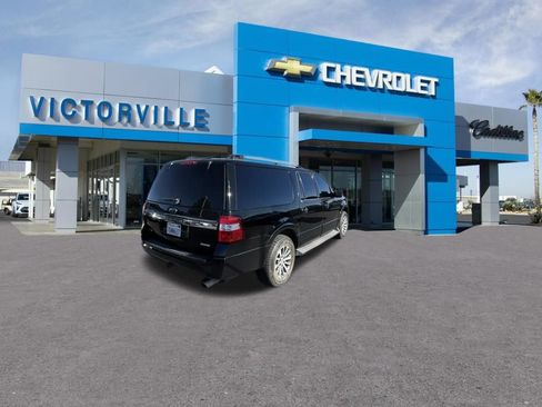 Used 2017 Ford Expedition EL XLT RWD image 5