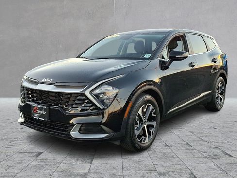 Used 2023 Kia Sportage EX image 5