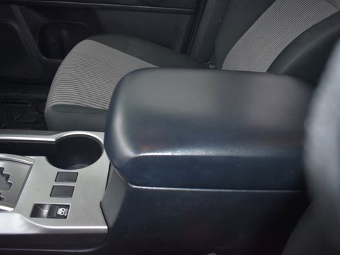 Used 2022 Toyota 4Runner SR5 image 23