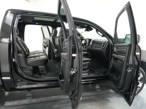 Used 2019 RAM 1500 Limited AWD/4WD image 37