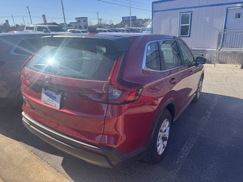 Used 2023 Honda CR-V LX image 7
