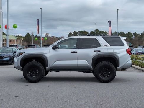 Used 2025 Toyota 4Runner TRD Off-Road Premium image 7