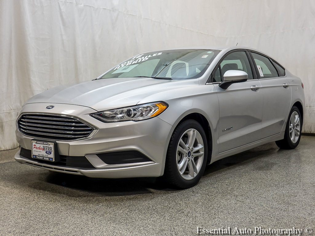 Used 2018 Ford Fusion S FWD image 2
