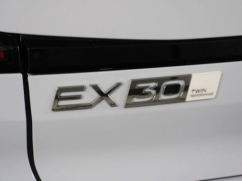 New 2026 Volvo EX30 Plus image 15