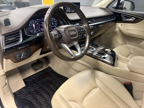 Used 2017 Audi Q7 3.0T Premium Plus AWD/4WD image 6
