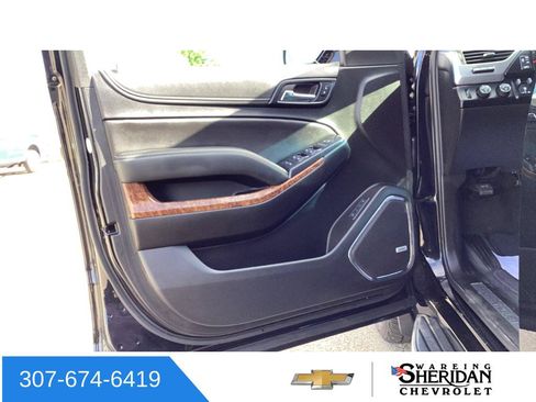 Used 2020 Chevrolet Tahoe Premier w/ 6.2L Performance Package AWD/4WD image 21