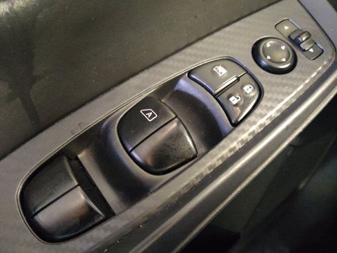 Used 2024 Nissan Sentra S FWD image 27
