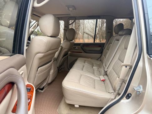 Used 2001 Lexus LX 470 4WD image 25