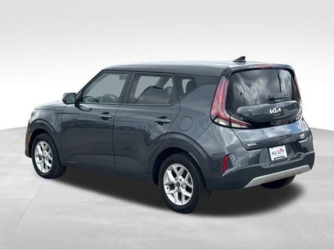 Used 2024 Kia Soul LX w/ Option Group 015 image 7