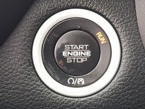 Used 2019 RAM 1500 Big Horn image 22