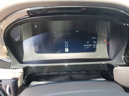 Certified 2023 Lincoln Corsair Reserve w/ Equipment Group 201A AWD/4WD image 17