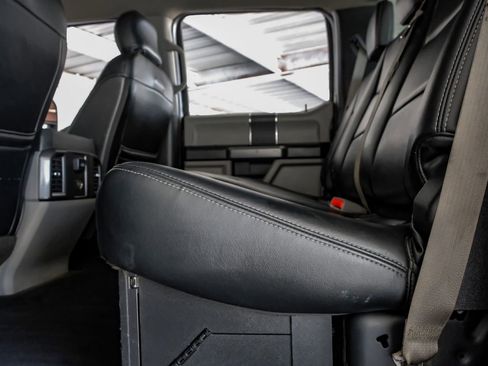 Used 2017 Ford F250 XLT w/ XLT Value Package image 36