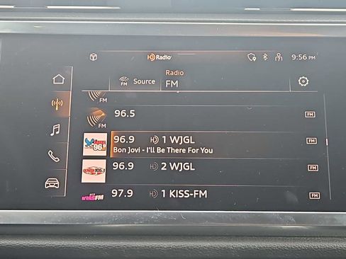 Used 2022 Audi Q3 2.0T Premium w/ Convenience Package image 12