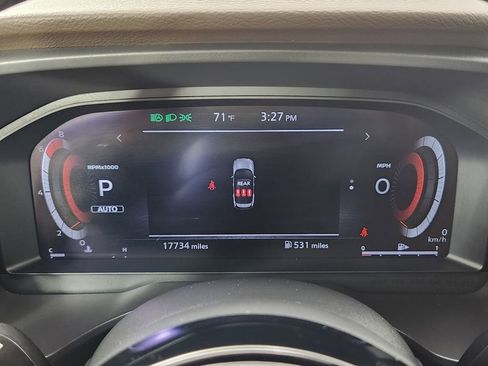 Used 2023 Nissan Rogue Platinum w/ Platinum Premium Package AWD/4WD image 16