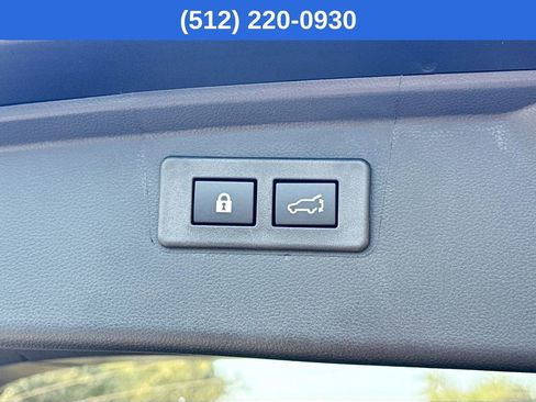 New 2025 Subaru Outback Premium image 32