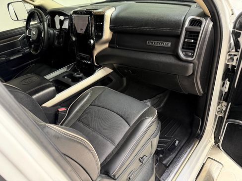 Used 2019 RAM 3500 Laramie image 32