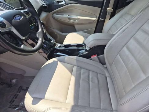 Used 2016 Ford Escape Titanium AWD/4WD image 11