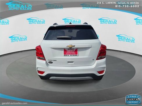 Used 2019 Chevrolet Trax LT w/ LT Convenience Package image 4