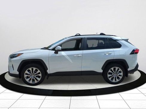 Used 2025 Toyota RAV4 XLE Premium w/ Weather Package AWD/4WD image 6