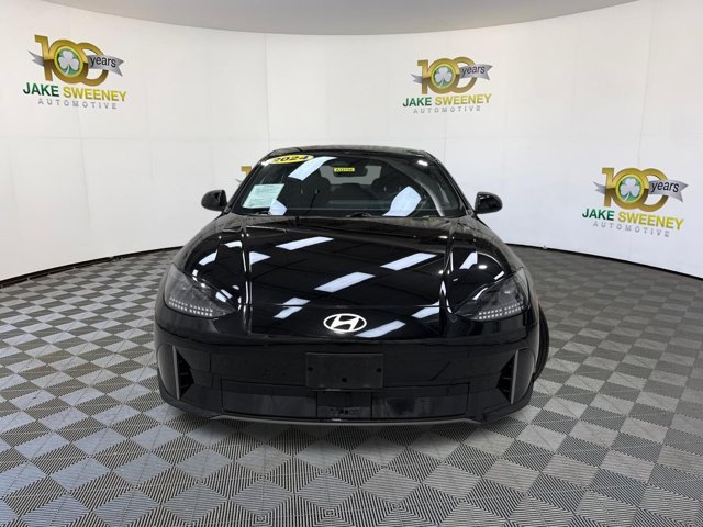 Used 2024 Hyundai Ioniq 6 SE AWD/4WD image 3