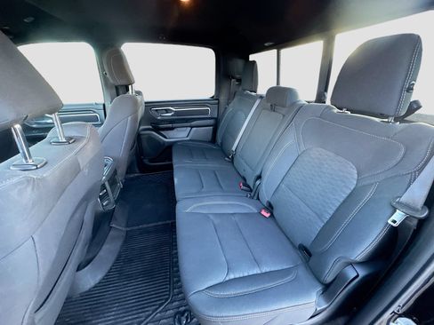 Used 2025 RAM 1500 Big Horn AWD/4WD image 23