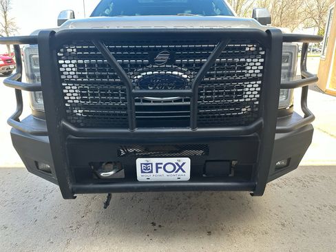 Used 2018 Ford F350 Platinum w/ Platinum Ultimate Package AWD/4WD image 7