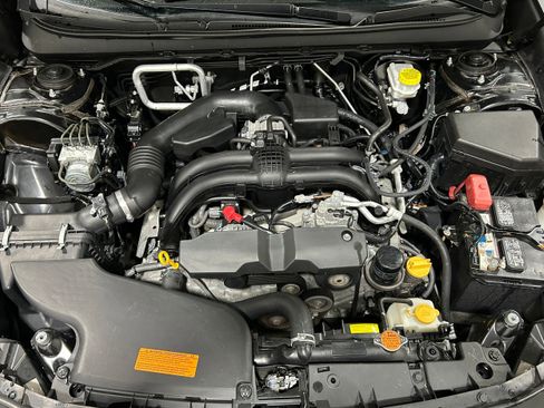 Used 2018 Subaru Outback 2.5i Limited image 14