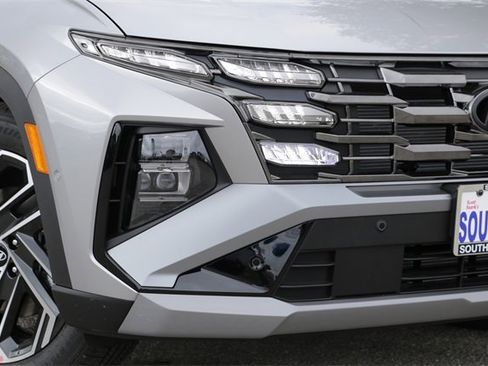 New 2026 Hyundai Tucson Limited image 3