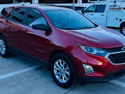 Used 2020 Chevrolet Equinox LS w/ LS Convenience Package