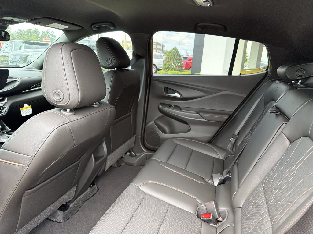New 2026 Buick Envista Avenir FWD image 20
