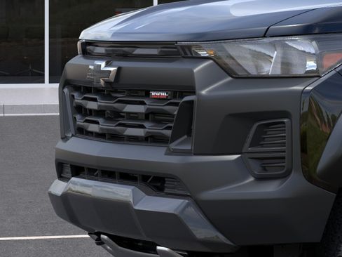 New 2026 Chevrolet Colorado Trail Boss w/ Midnight Edition AWD/4WD image 34