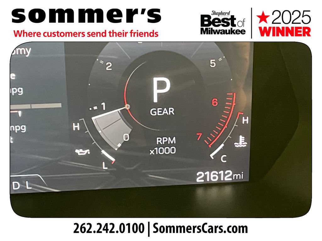 Used 2024 GMC Canyon AT4 w/ AT4 Premium Package AWD/4WD image 14