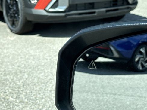 Certified 2025 Hyundai Santa Fe SEL FWD image 19