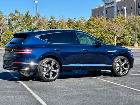 Used 2025 Genesis GV80 3.5T Prestige image 8