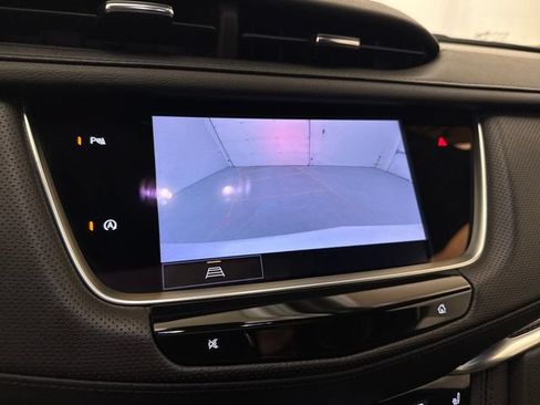 Used 2023 Cadillac XT5 Sportv AWD/4WD image 17