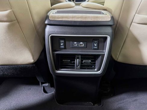 Used 2020 Nissan Murano SL w/ Moonroof Package image 24